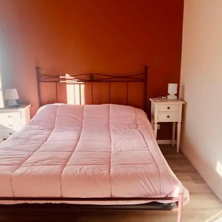 Tormalina Rosa Presso La Bordona Vignale