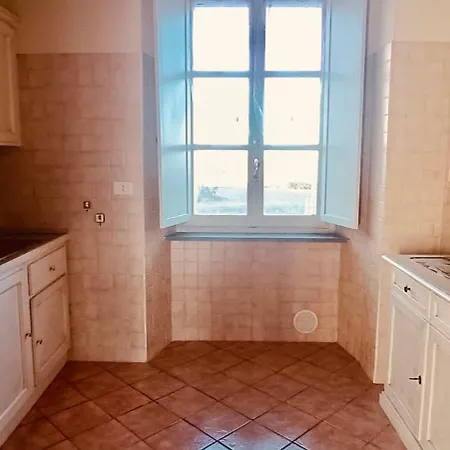 Tormalina Rosa Presso La Bordona Vignale